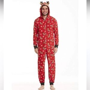 Mens Red Reindeer Christmas onesie Pajamas large